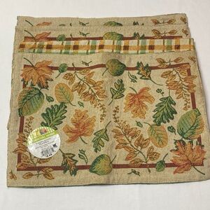Four Essentials Falling Leaves Placemat - Green, Orange, Brown